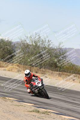 media/Nov-16-2025-Race Pace (Sun) [[8c5fa54630]]/Verified Riders/4-Turn 3 Inside (1050am)/